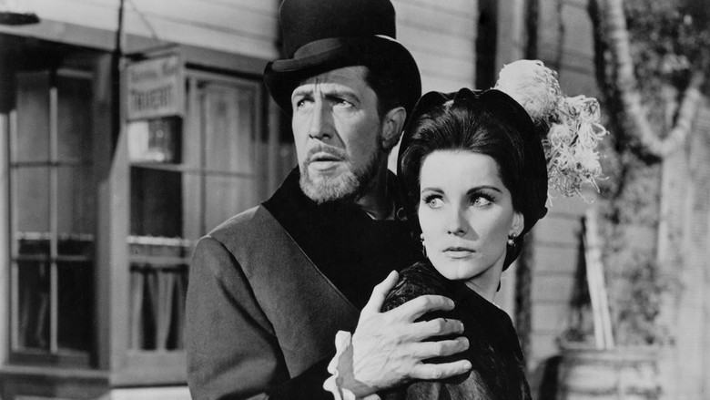 кадр из фильма Заколдованный замок