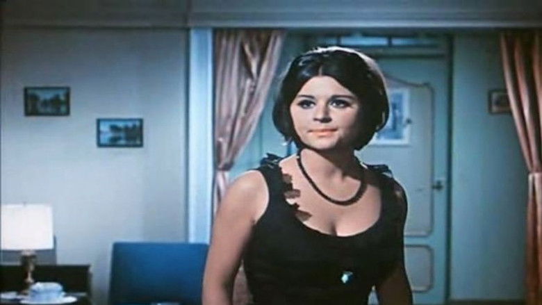 кадр из фильма صغيرة على الحب