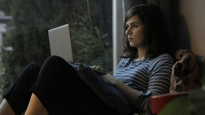 кадр из фильма Любовь между строк