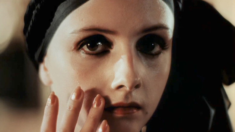 кадр из фильма Господин оформитель