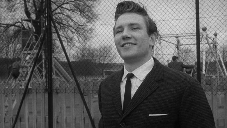 кадр из фильма В субботу вечером, в воскресенье утром