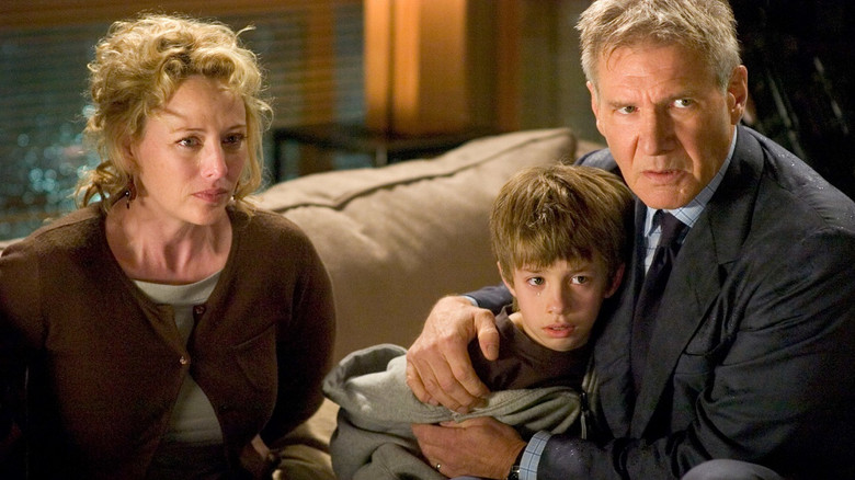 кадр из фильма Огненная стена