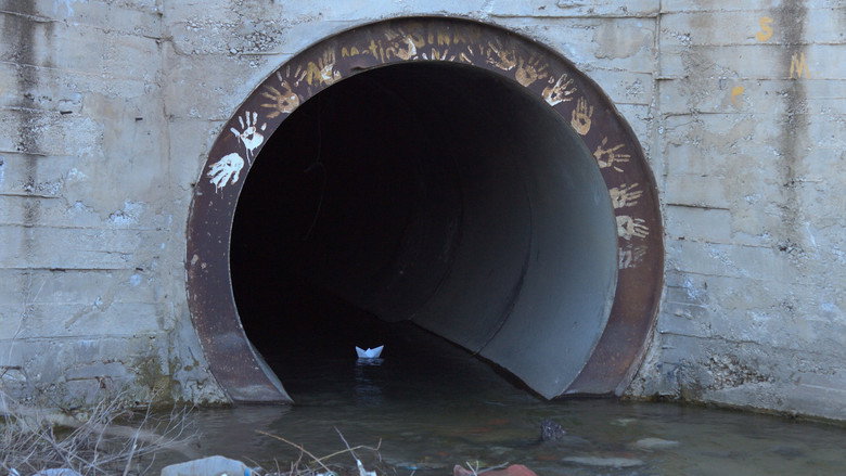 кадр из фильма Asfaltın Altında Dereler Var!