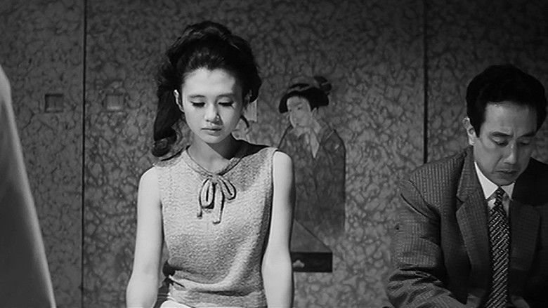 кадр из фильма Бледный цветок