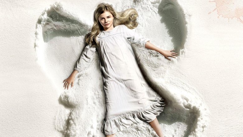 кадр из фильма Впусти меня. Сага