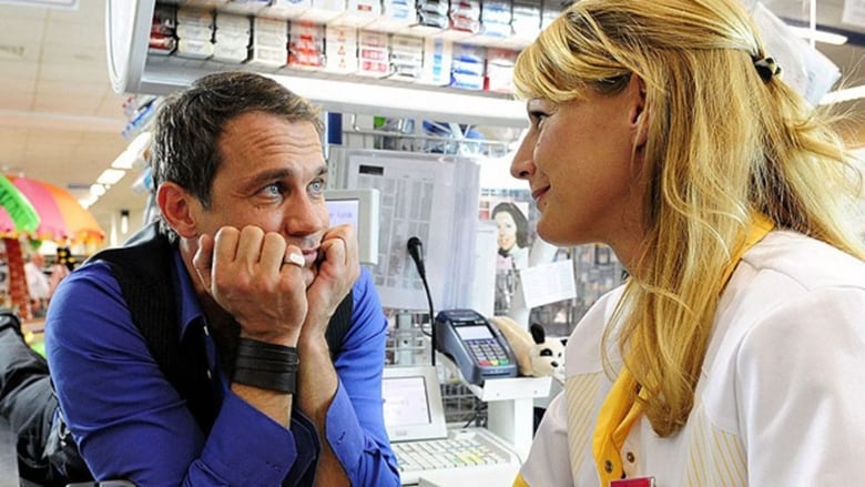 кадр из фильма Claudia - Das Mädchen von Kasse 1