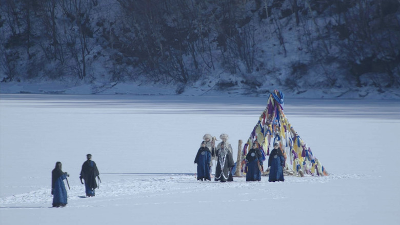 кадр из фильма Where the Mountain Women Sing