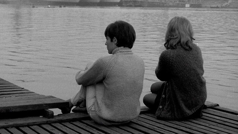 кадр из фильма Ушедший день