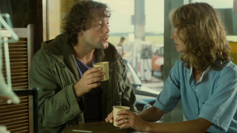 кадр из фильма Удар головой