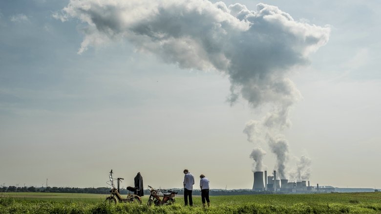 кадр из фильма 25 км/час