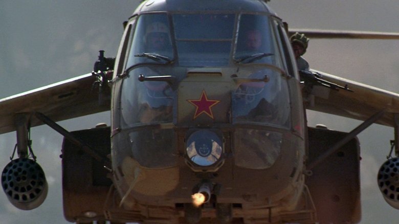 кадр из фильма Рэмбо 3