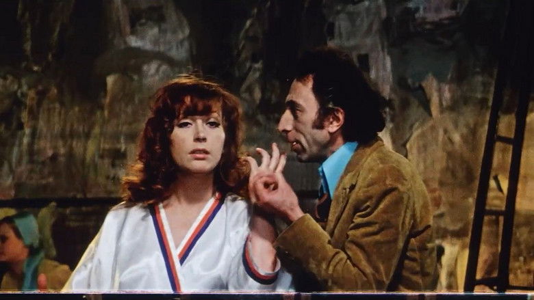 кадр из фильма Женщина, которая поет