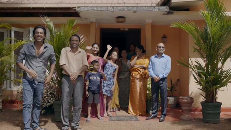 кадр из фильма මගුල් ප්‍රජාතන්ත්‍රවාදය