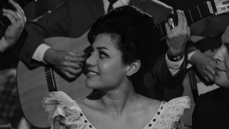 кадр из фильма Un yucateco honoris causa