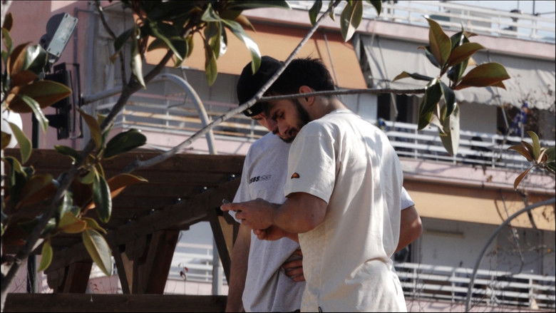 кадр из фильма Ρυθμοί της πόλης: Το παρκούρ στην Θεσσαλονίκη