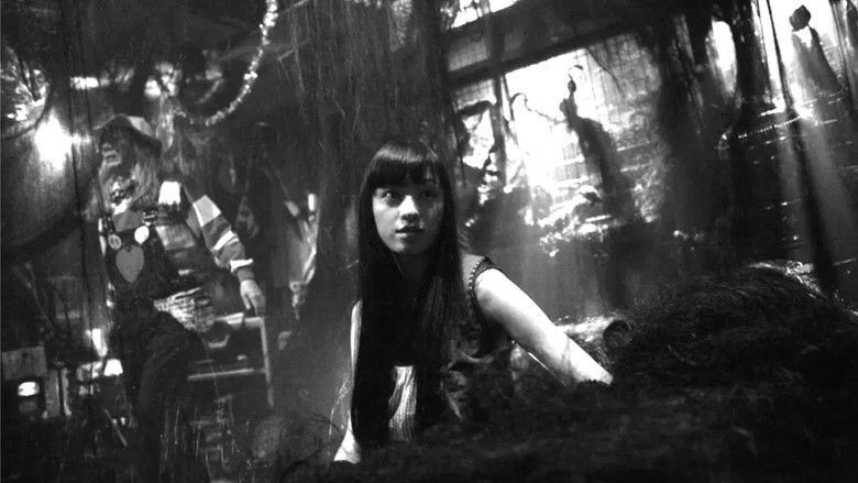 кадр из фильма Наращивание волос