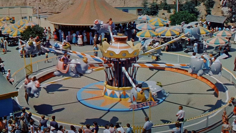 кадр из фильма Disneyland: U.S.A.