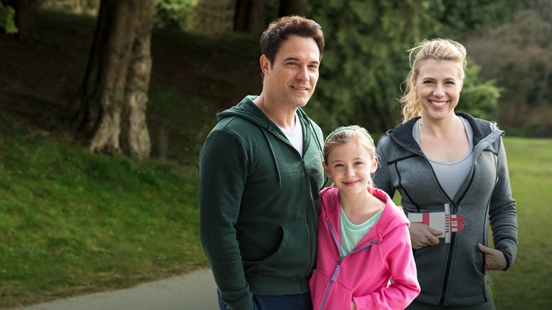 кадр из фильма Love Under the Rainbow