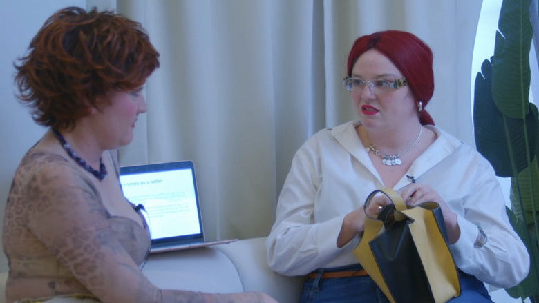 кадр из фильма Purse World!