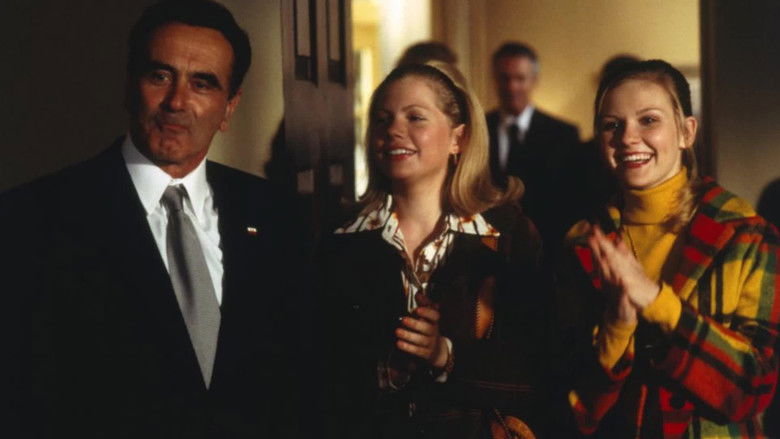 кадр из фильма Подруги президента