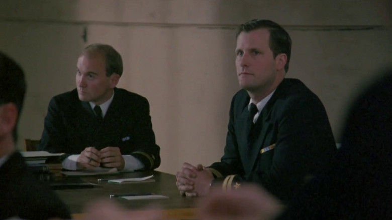 кадр из фильма Трибунал над бунтовщиком с Кейна