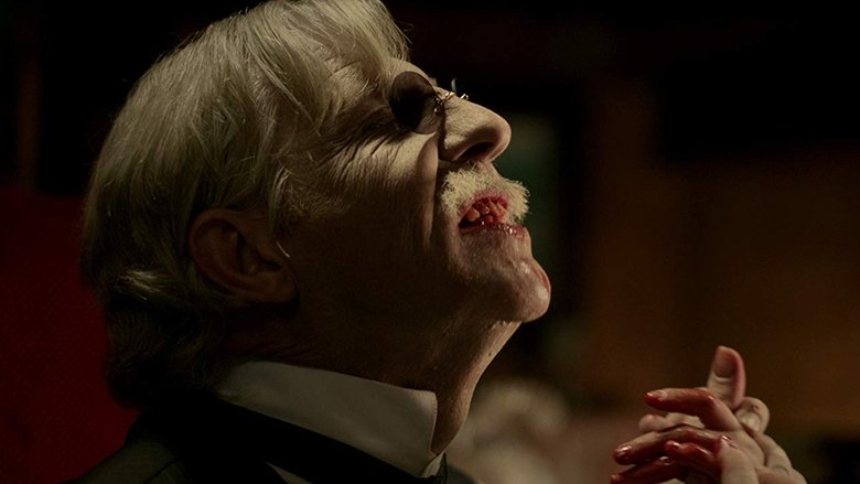 кадр из фильма Озёрный вампир