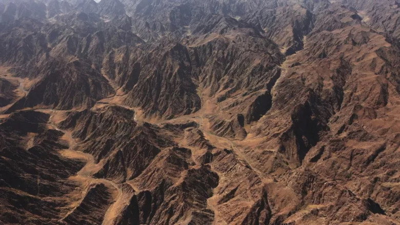 кадр из фильма Voyages au centre de la Terre : Dans les pas de Jules Verne