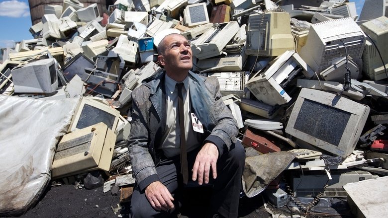 кадр из фильма Страховщик