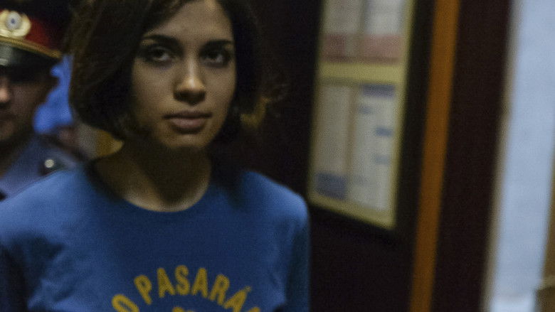 кадр из фильма Показательный процесс: История Pussy Riot