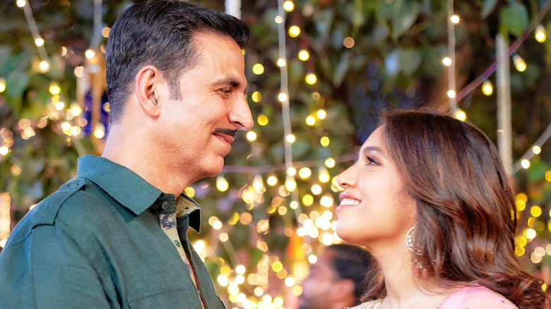 кадр из фильма Ракшабандхан