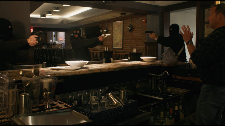 кадр из фильма The Notice