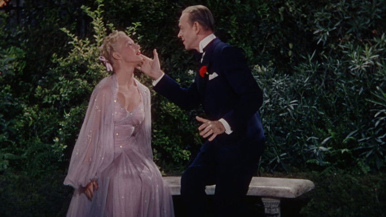 кадр из фильма Давайте потанцуем