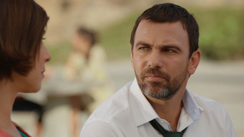 кадр из фильма Doidas e Santas