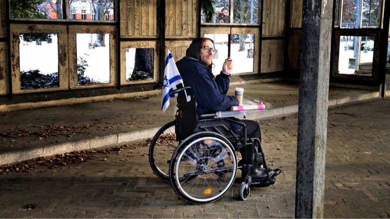 кадр из фильма DJ Punk – Der Fotograf Daniel Josefsohn