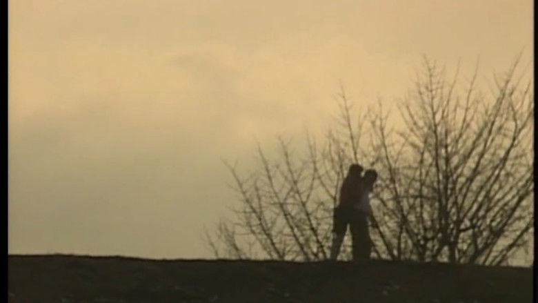 кадр из фильма 赤い報告書　鮮血の天使