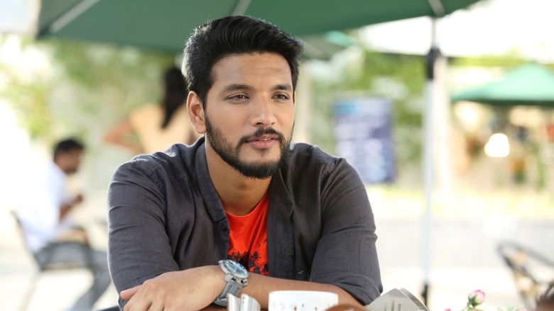 кадр из фильма இருட்டு அறையில் முரட்டு குத்து