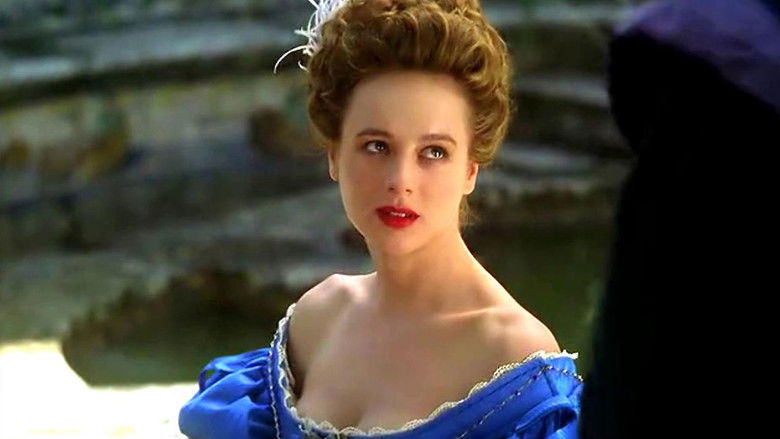 кадр из фильма Собака на сене