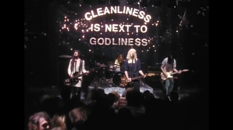 кадр из фильма Hole: Miss World