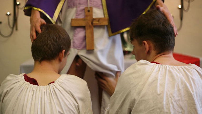 кадр из фильма Three's Cumpany