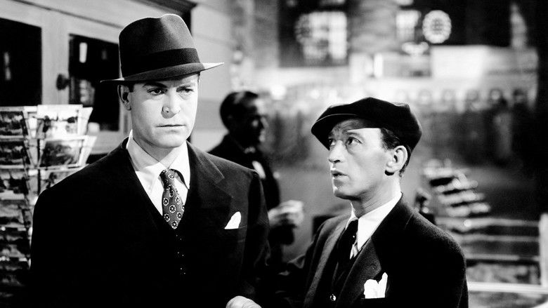 кадр из фильма Boston Blackie Goes Hollywood