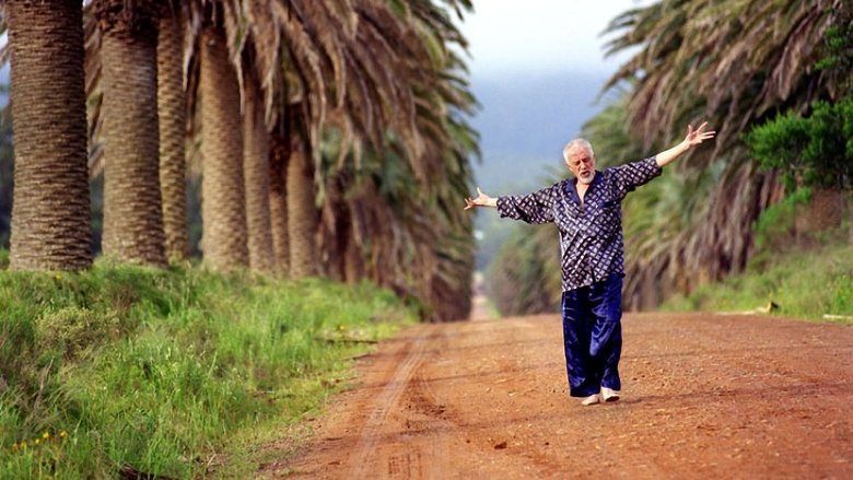 кадр из фильма Персона нон Грата