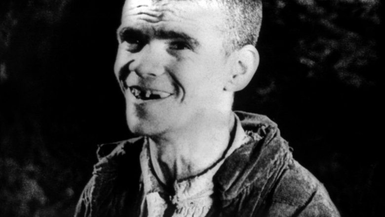 кадр из фильма Земля без хлеба