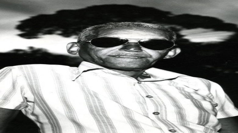 кадр из фильма Por Toda Minha Vida - Cartola