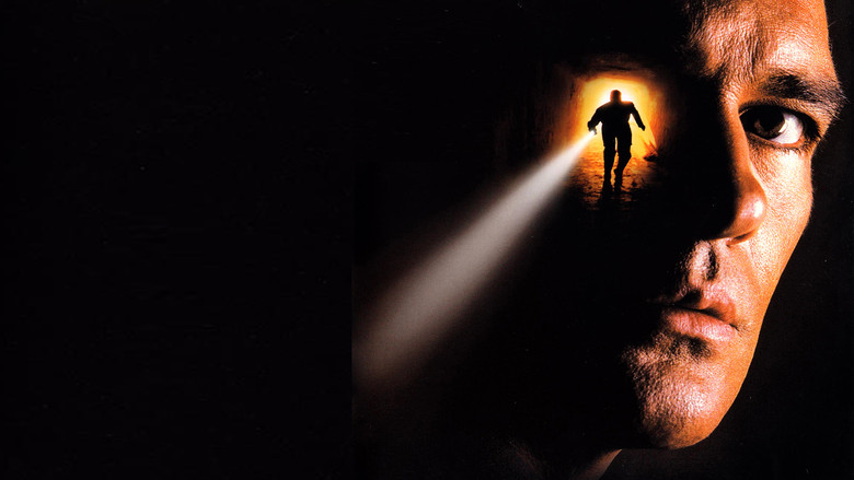 кадр из фильма Тело