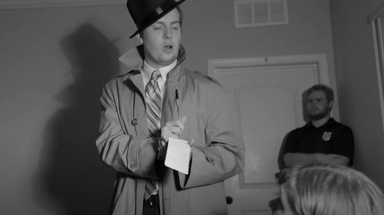 кадр из фильма The Noir-Cissist