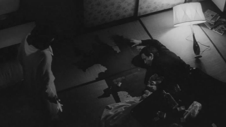 кадр из фильма Флаг в тумане