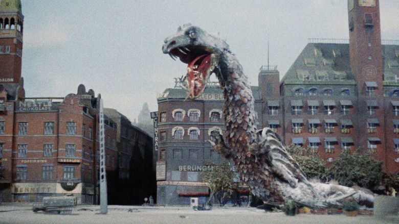 кадр из фильма Reptilicus