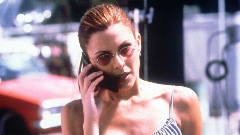 кадр из фильма Прощайся с завтра