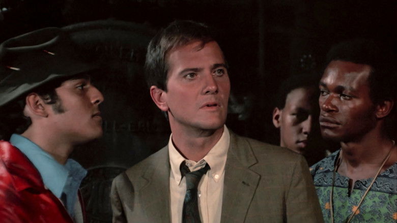 кадр из фильма Крест и нож