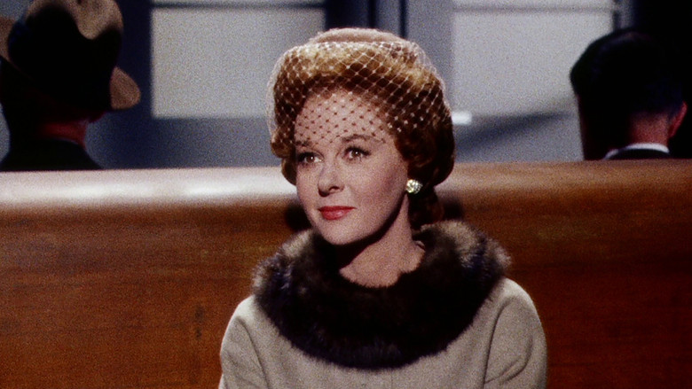 кадр из фильма Переулок